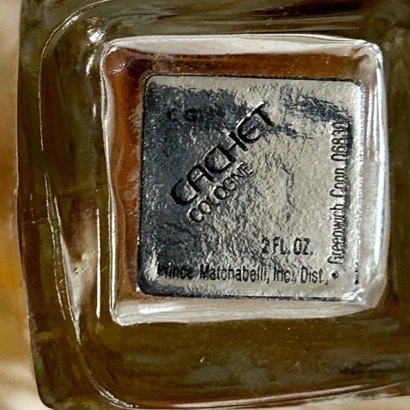 Cachet Cologne with Silver Label - Picture 2 of 2